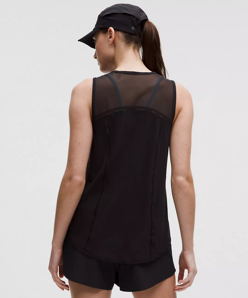 Sculpt Cropped Tank Lace Trim