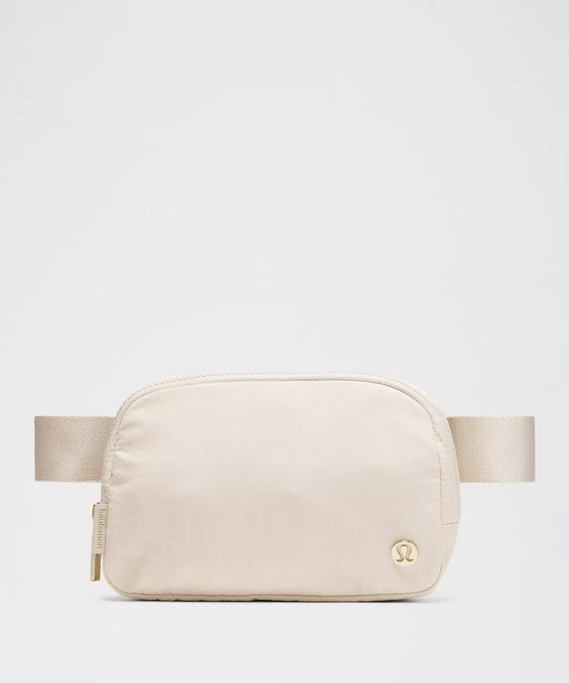 Everywhere Belt Bag